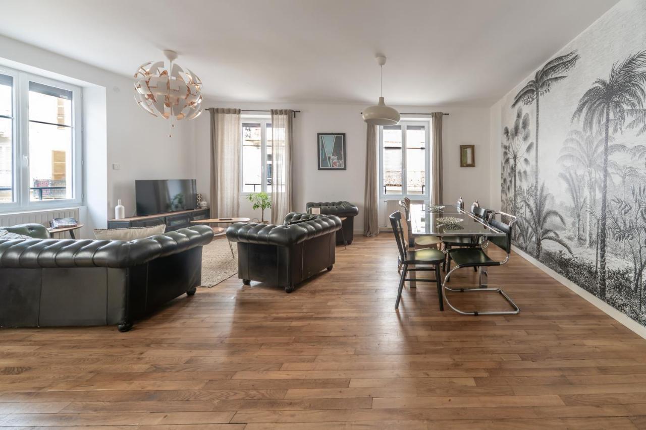 Grande Maison Vichy - Maison Ou Appartements En Centre Ville Exterior photo