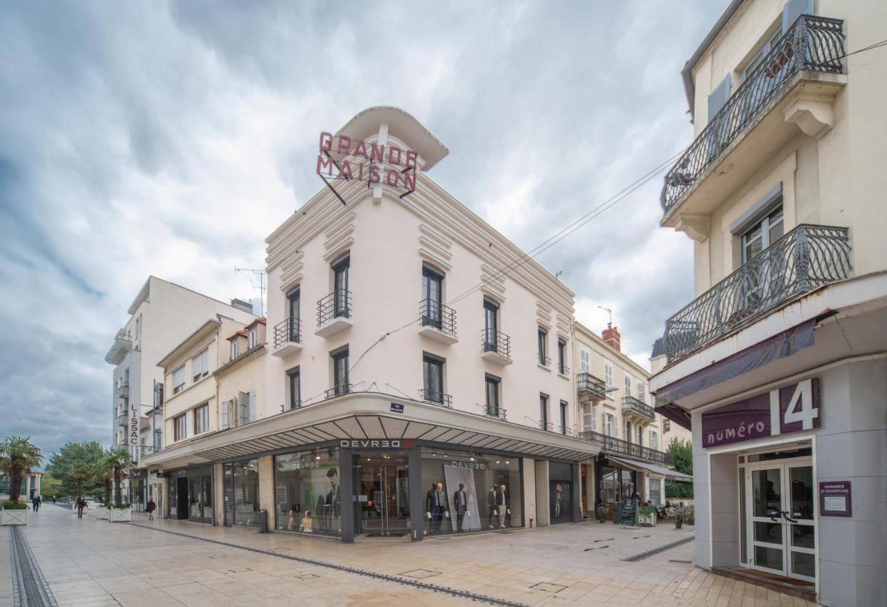 Grande Maison Vichy - Maison Ou Appartements En Centre Ville Exterior photo