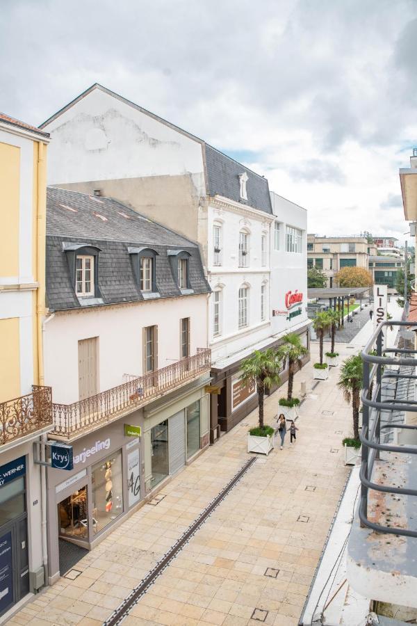 Grande Maison Vichy - Maison Ou Appartements En Centre Ville Exterior photo
